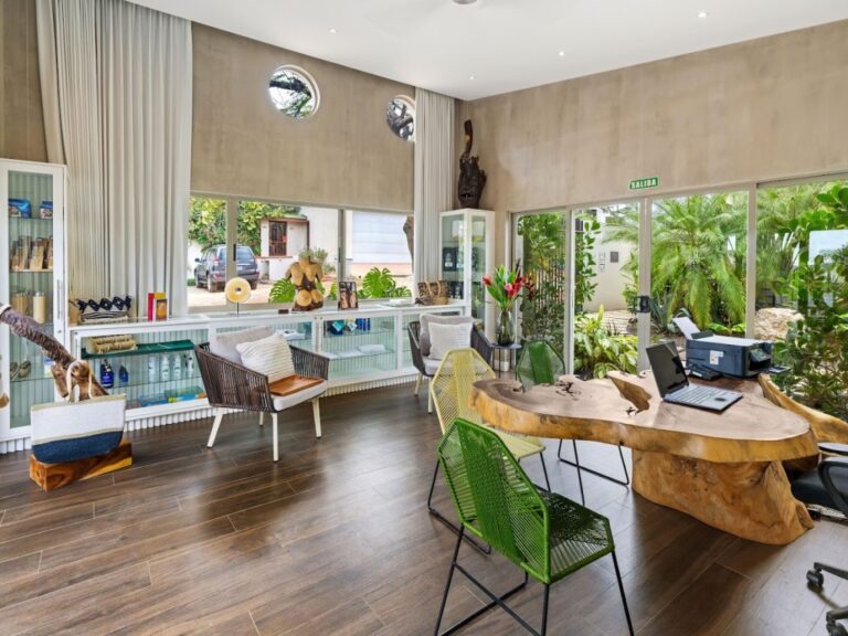 sitemgr_photo_246-2 sitemgr_photo_246-2