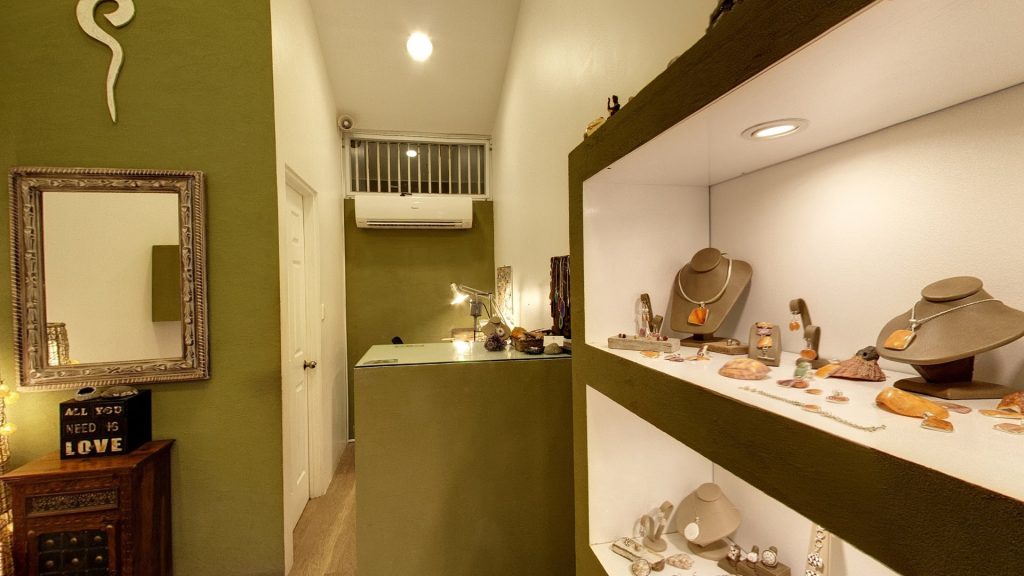 EK Art Jewelry