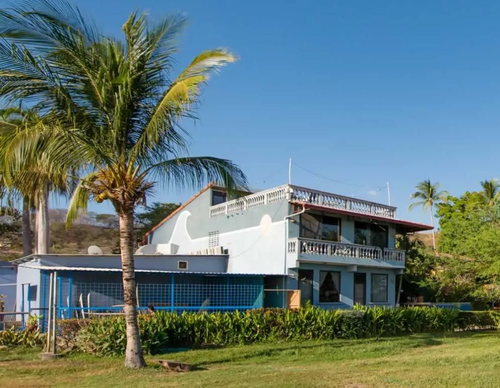 Witch's Rock Surf Camp