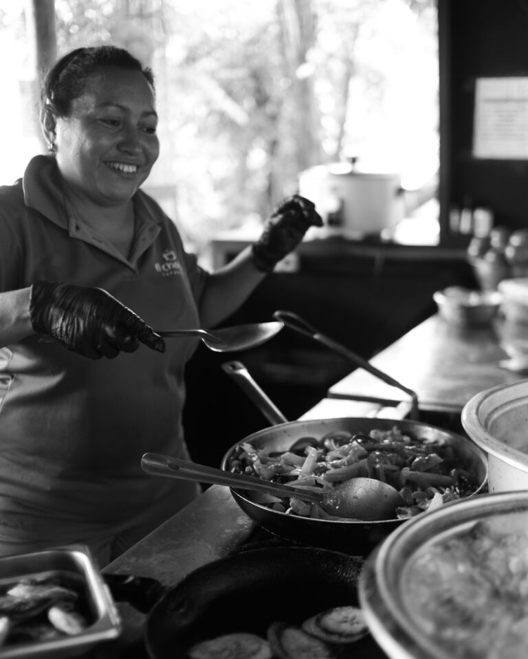 467309266 18046081457314332 9041348743863029700 n 768x959