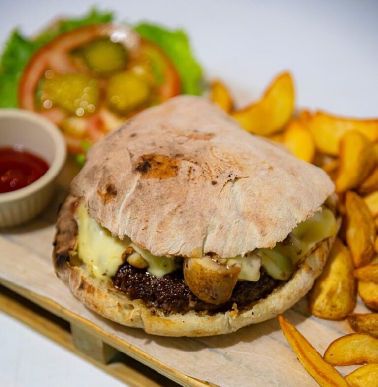 563747170 18321273727209186 4767034405797892829 n 768x785