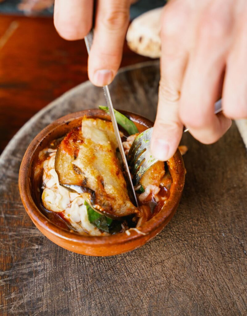 571320683 18324044626209186 5286067329403491025 n 801x1024