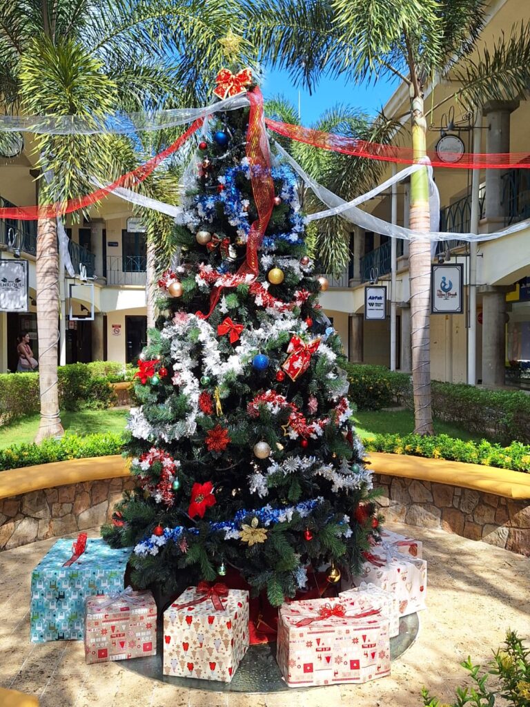 Arbol Navidad 2024 768x1024