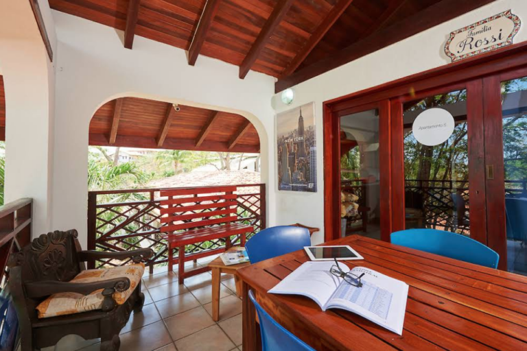 Screenshot from 2025 12 20 21 20 11 768x512