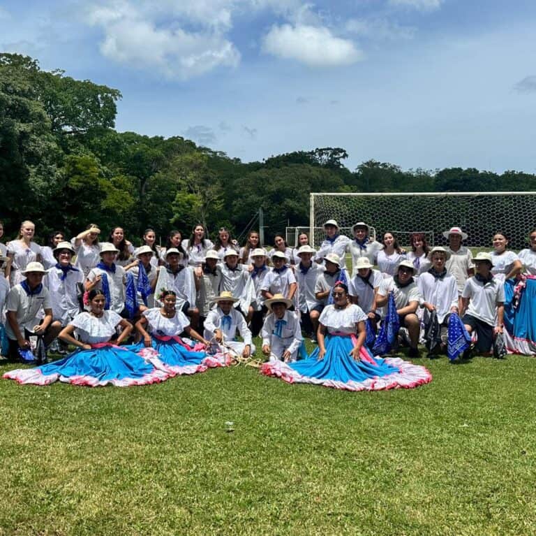 547281982 1596326918286429 5608721308007886242 n 768x767