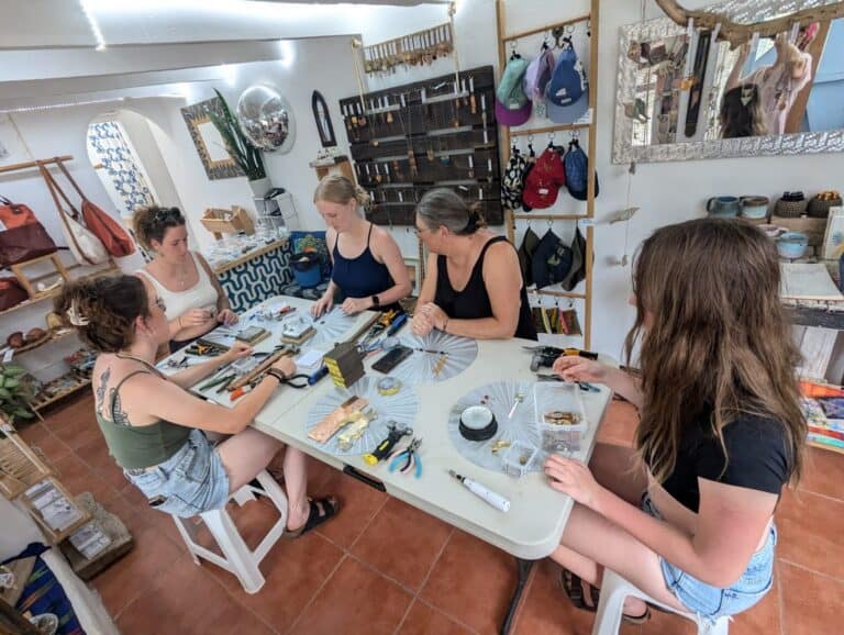 01 lydia beech art boutique 768x578