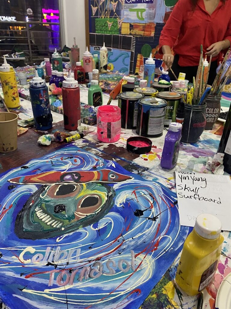 06 art gallery cafe junior rodriguez 768x1024