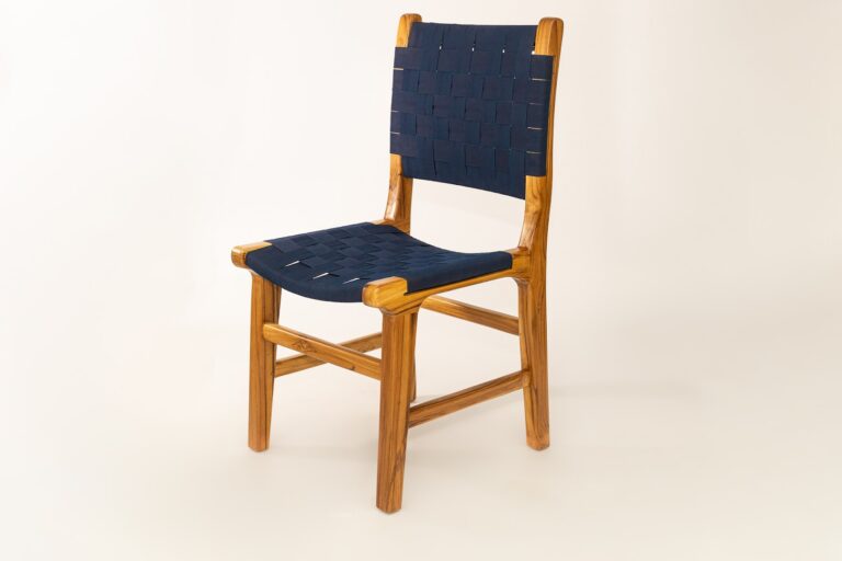 06 guanaa furniture store 768x512