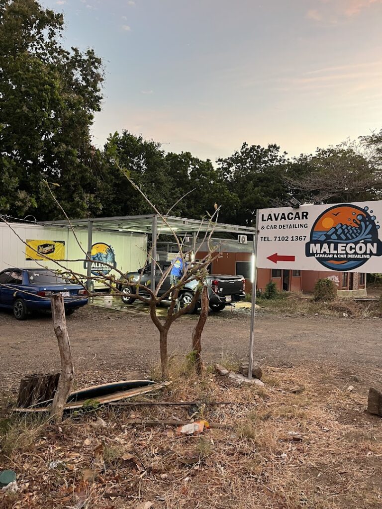 07 car wash detailing lubricentro malecon 768x1024