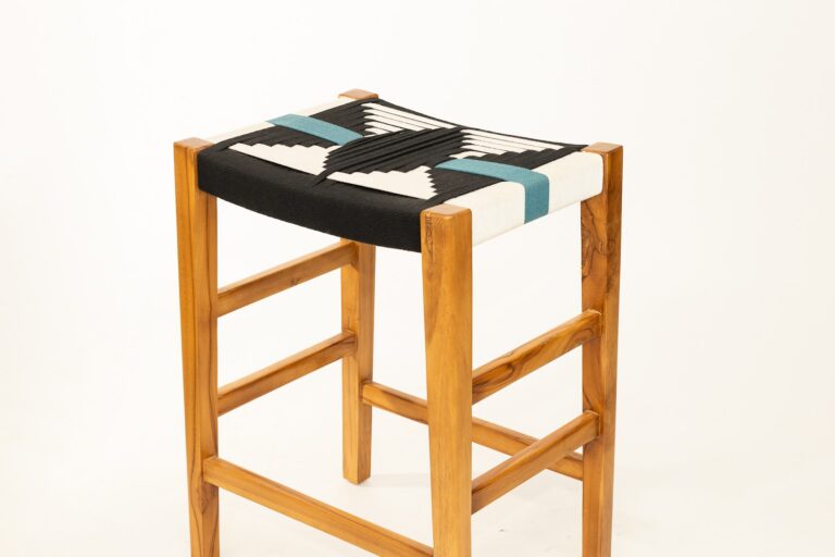 08 guanaa furniture store 768x512