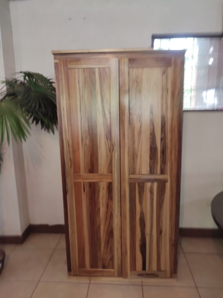 09 scott furniture 768x1027