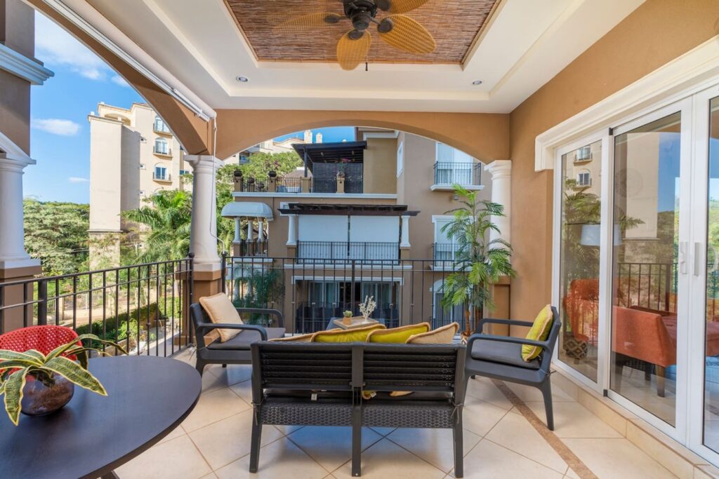 1 block to ocean pool 2br 3ba sleeps 5 2 1 1024x683