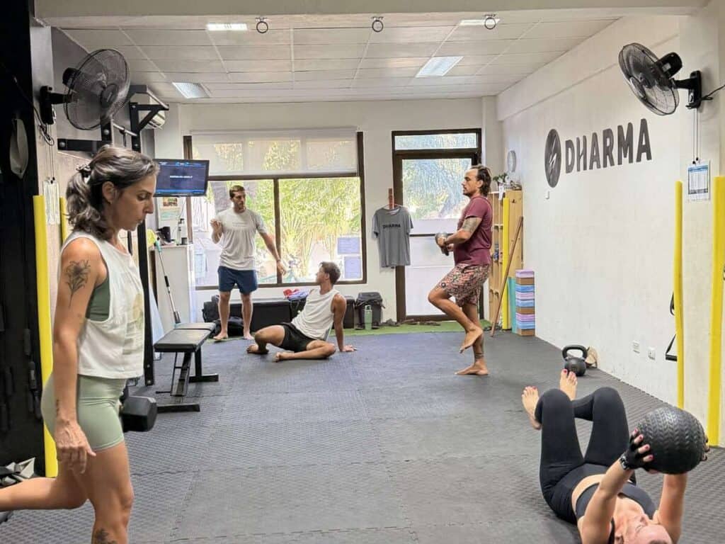 DHARMA Entrenamiento in Tamarindo, Costa Rica