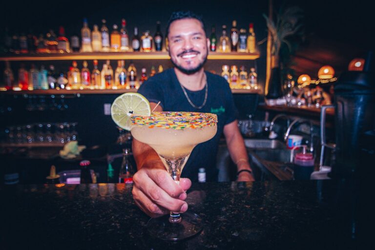 dragonfly bar grill bartender with margarita 1 768x512