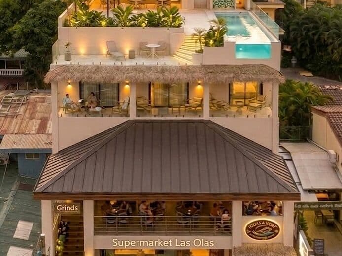 Iguana Surf Hotel in Tamarindo, Costa Rica