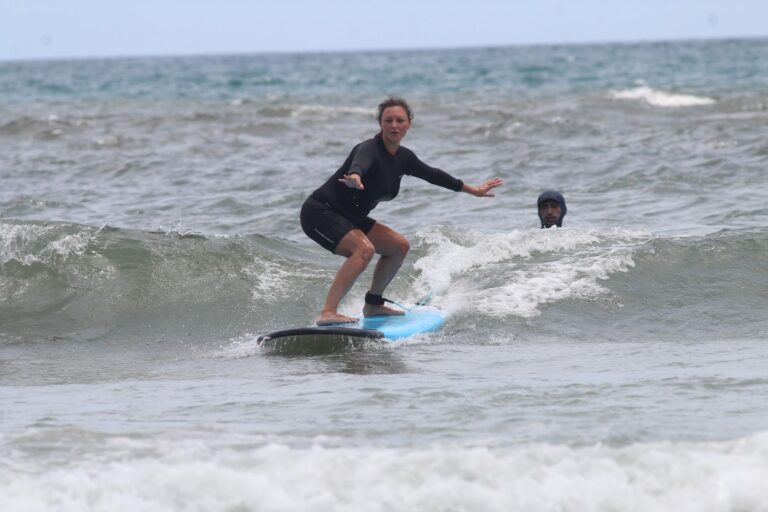 jungle surf tamarindo 1 1 768x512