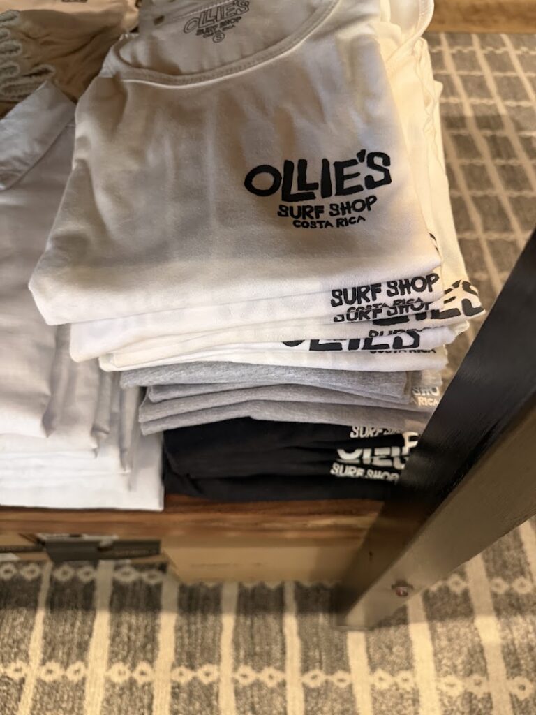 ollies surf shop multibrand 3 1 768x1024